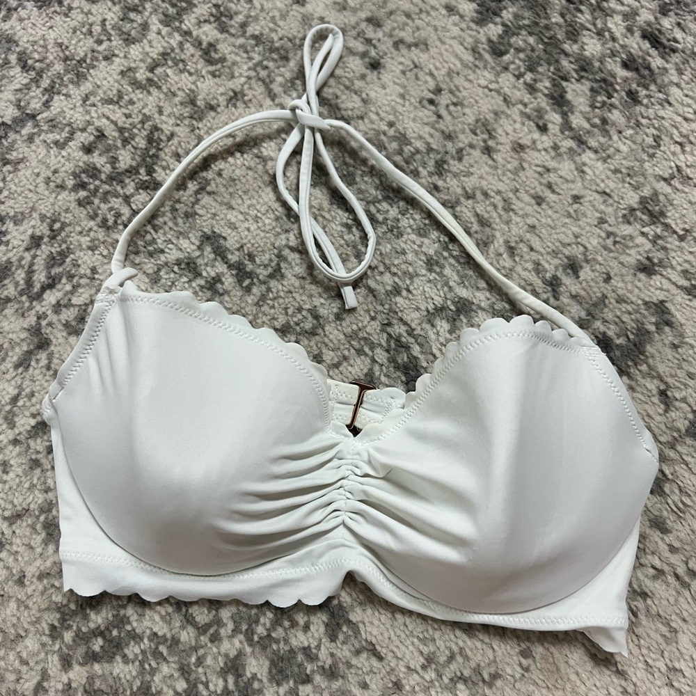 Victoria’s Secret swim